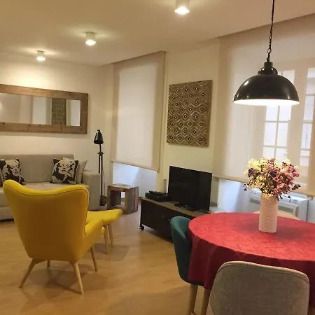 Charming In Chiado With 2 Terraces *